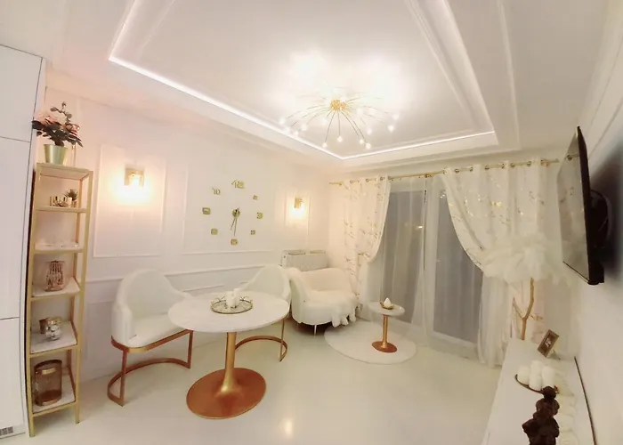 Apartament Glamour Okrzei