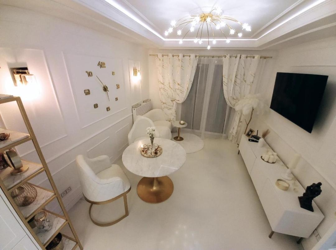 Glamour Okrzei *